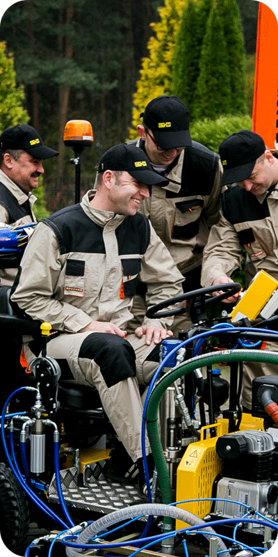 Нанесение дорожной разметки под ключ